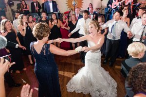 View More: http://katelynjames.pass.us/evan-and-rachael-wedding