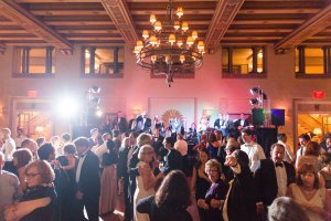 View More: http://katelynjames.pass.us/evan-and-rachael-wedding